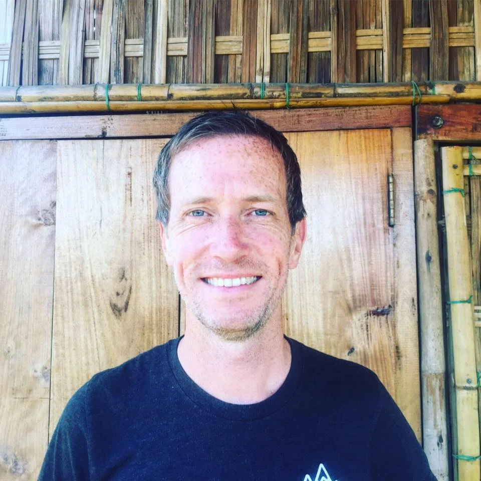 Laurence — Community builder & Happy Startup coach Laurence — Community builder & Happy Startup coach