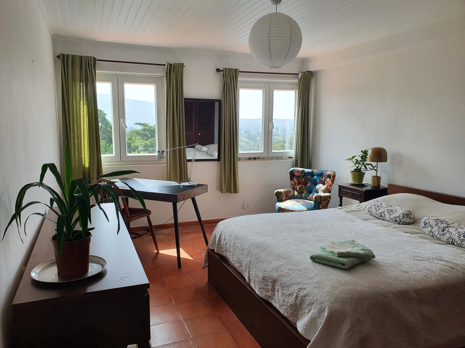 Slow Co House private double bedroom